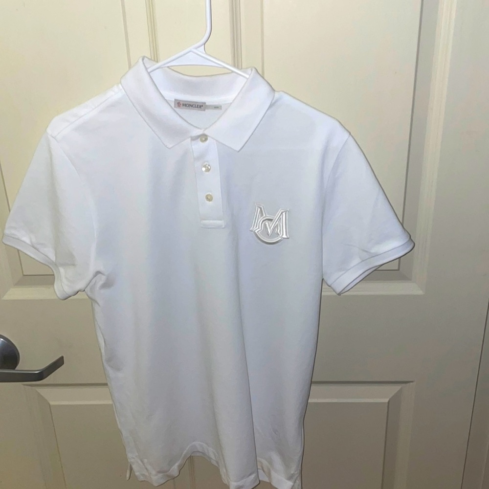 COPY - All white moncler polo, on worn once for 3 hours. Fits very nicely. Size…